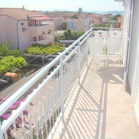 Apartments Ruza Vodice Rom bilde
