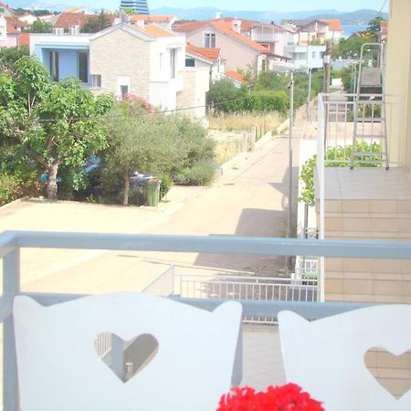 Apartments Ruza Vodice Rom bilde