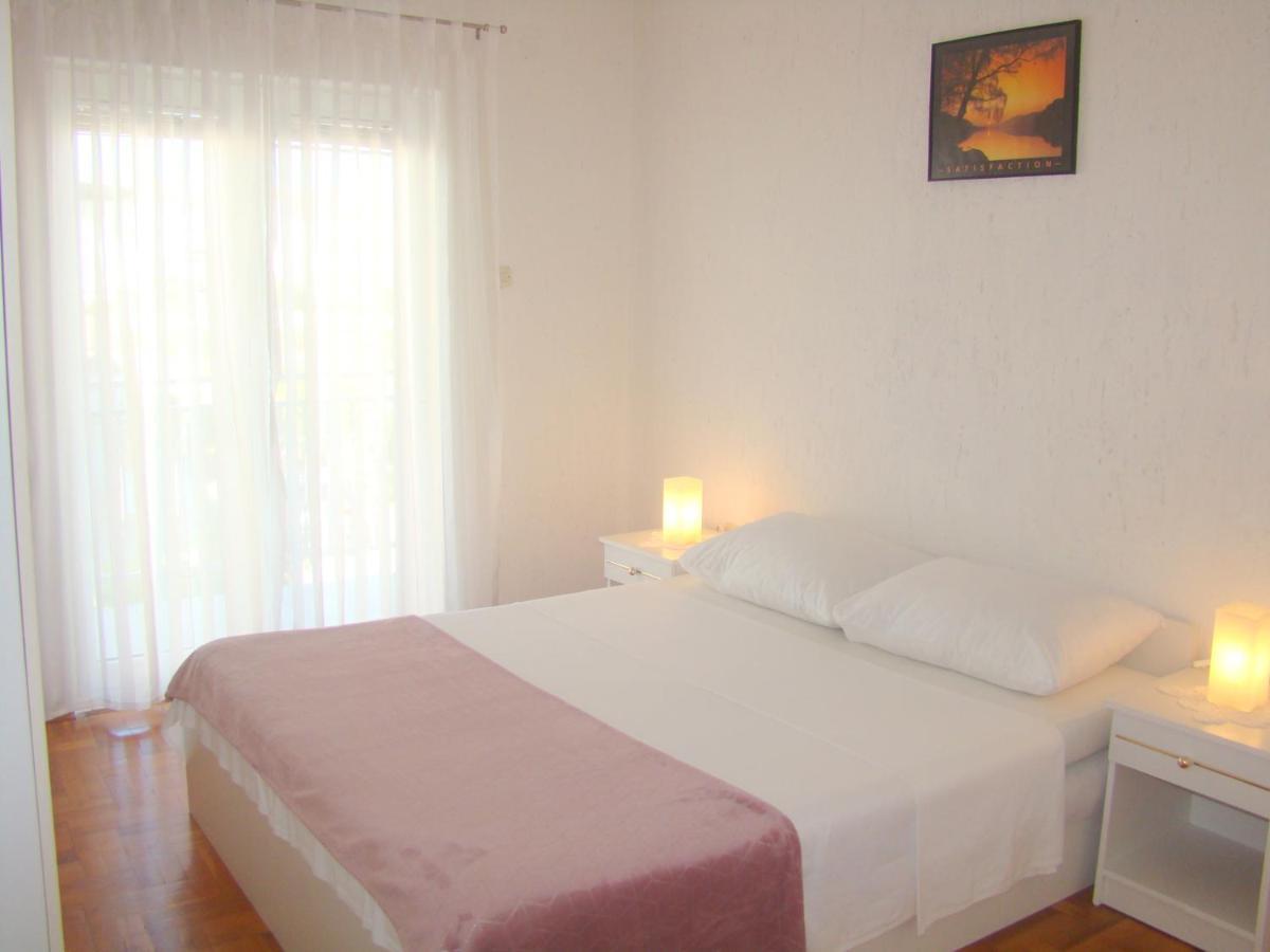 Apartments Ruza Vodice Eksteriør bilde